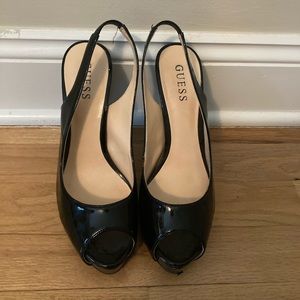 Guess patent leather peep toe heels